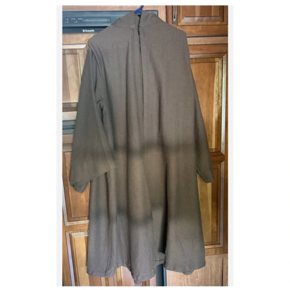 Disney Parks Star Wars Galaxy's Edge Jedi Robe Cloak - Adult L/XL Cosplay NWOT